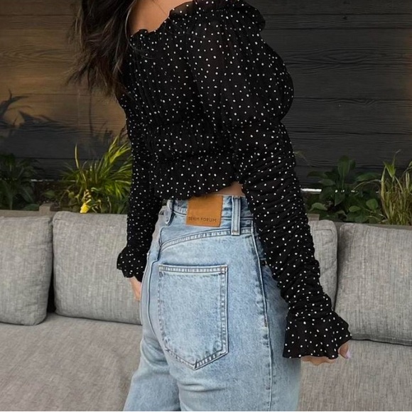 Urban Outfitters Isla Sheer Off-The-Shoulder Blouse XS - Picture 4 of 4